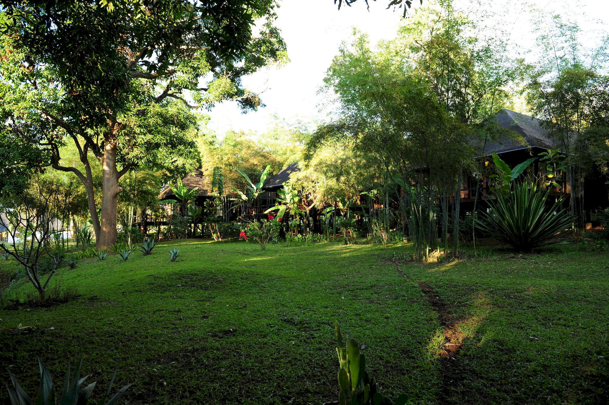 Inle Resort And Spa Villa Nyaung Shwe Kültér fotó